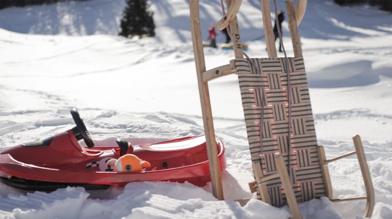 snowtubinginnerkrems10